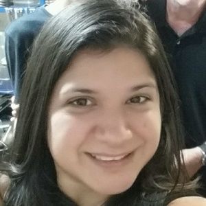 Meet your Posher, Daniela